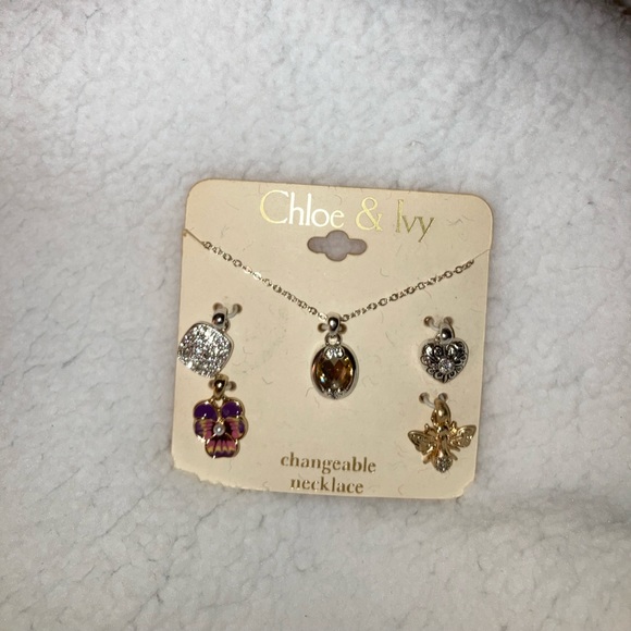 Chloe & Ivy necklace w/ 5 Interchangeable Pendants - Picture 5 of 5